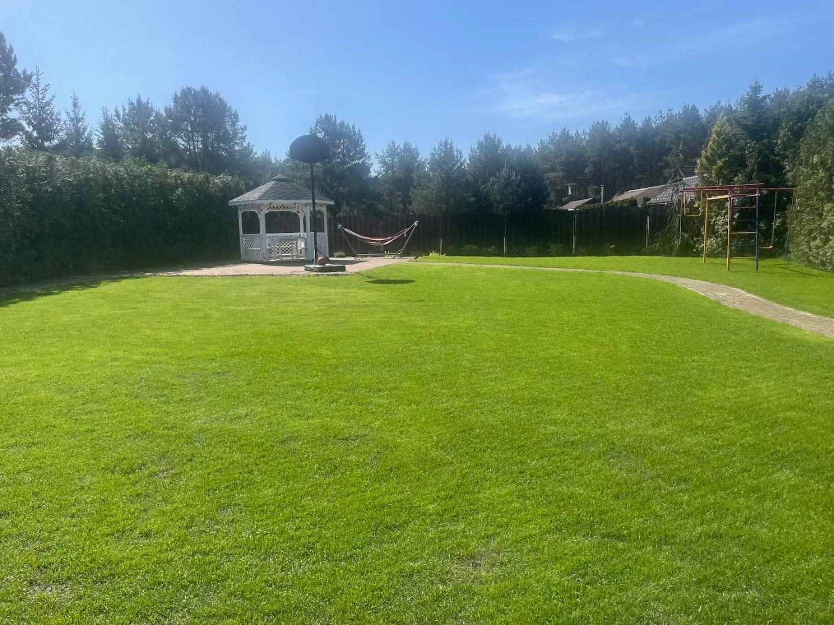 Dom Relaks & Wypoczynek Villa Skoki Exteriör bild