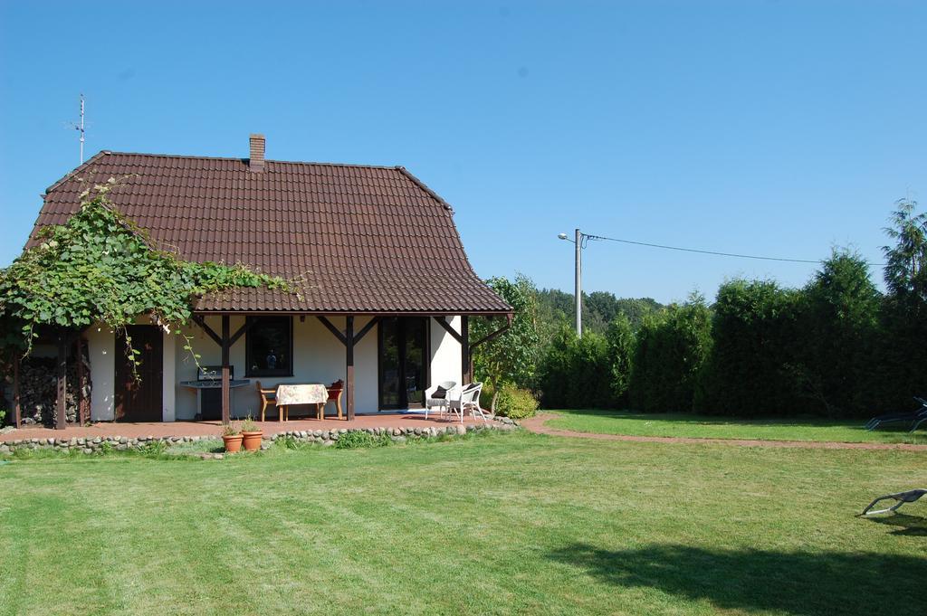 Dom Relaks & Wypoczynek Villa Skoki Exteriör bild